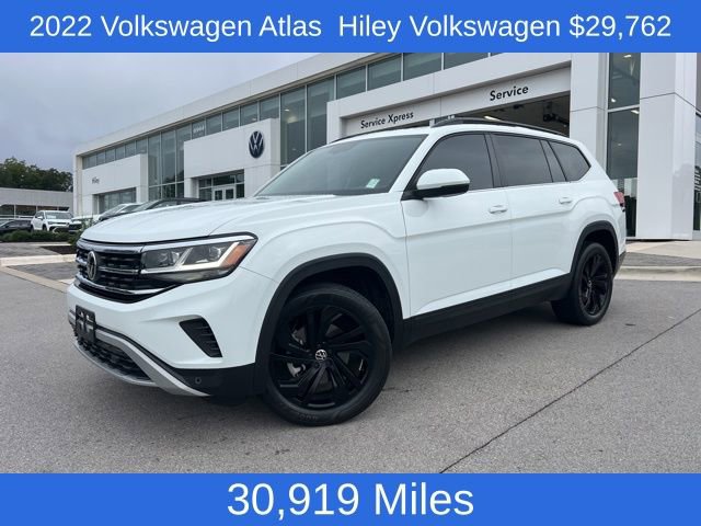 Used 2022 Volkswagen Atlas SE w/ Panoramic Sunroof Package