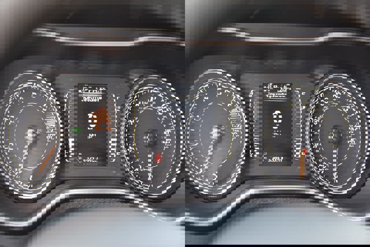 Used 2021 Jeep Cherokee Latitude image 25