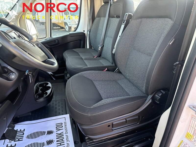 Used 2018 RAM ProMaster 3500 w/ Premium Appearance Group FWD image 19