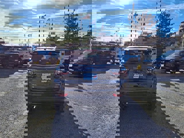 Used 2019 Jeep Compass Limited w/ Safety & Security Group image 18