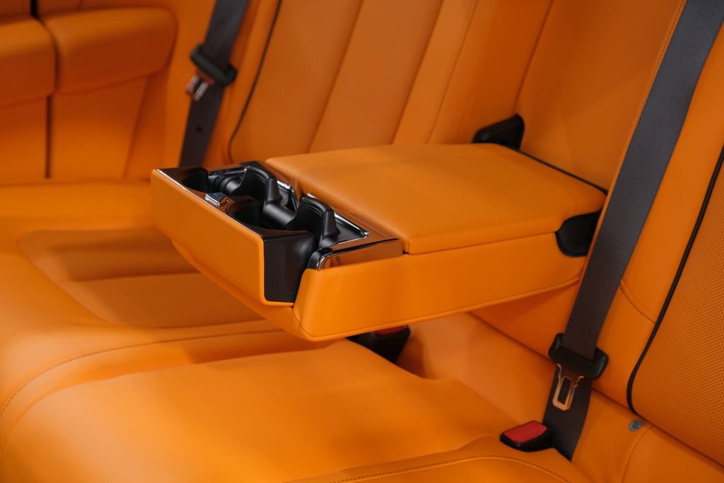 Used 2026 Rolls-Royce Cullinan AWD/4WD image 47