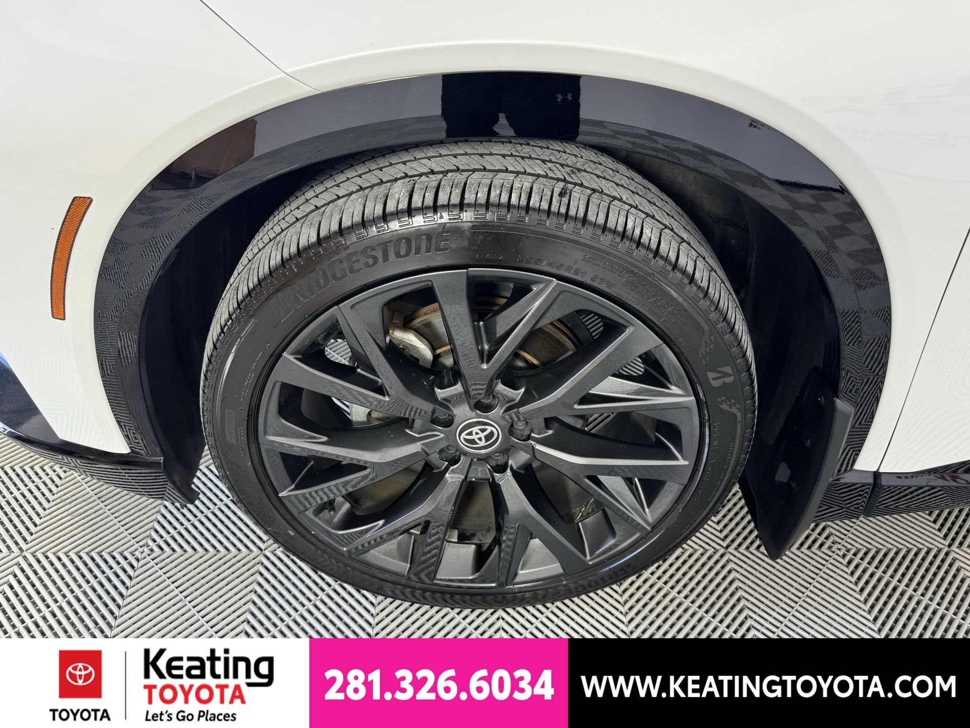 Certified 2025 Toyota Crown Signia w/ Advanced Technology Package AWD/4WD image 33