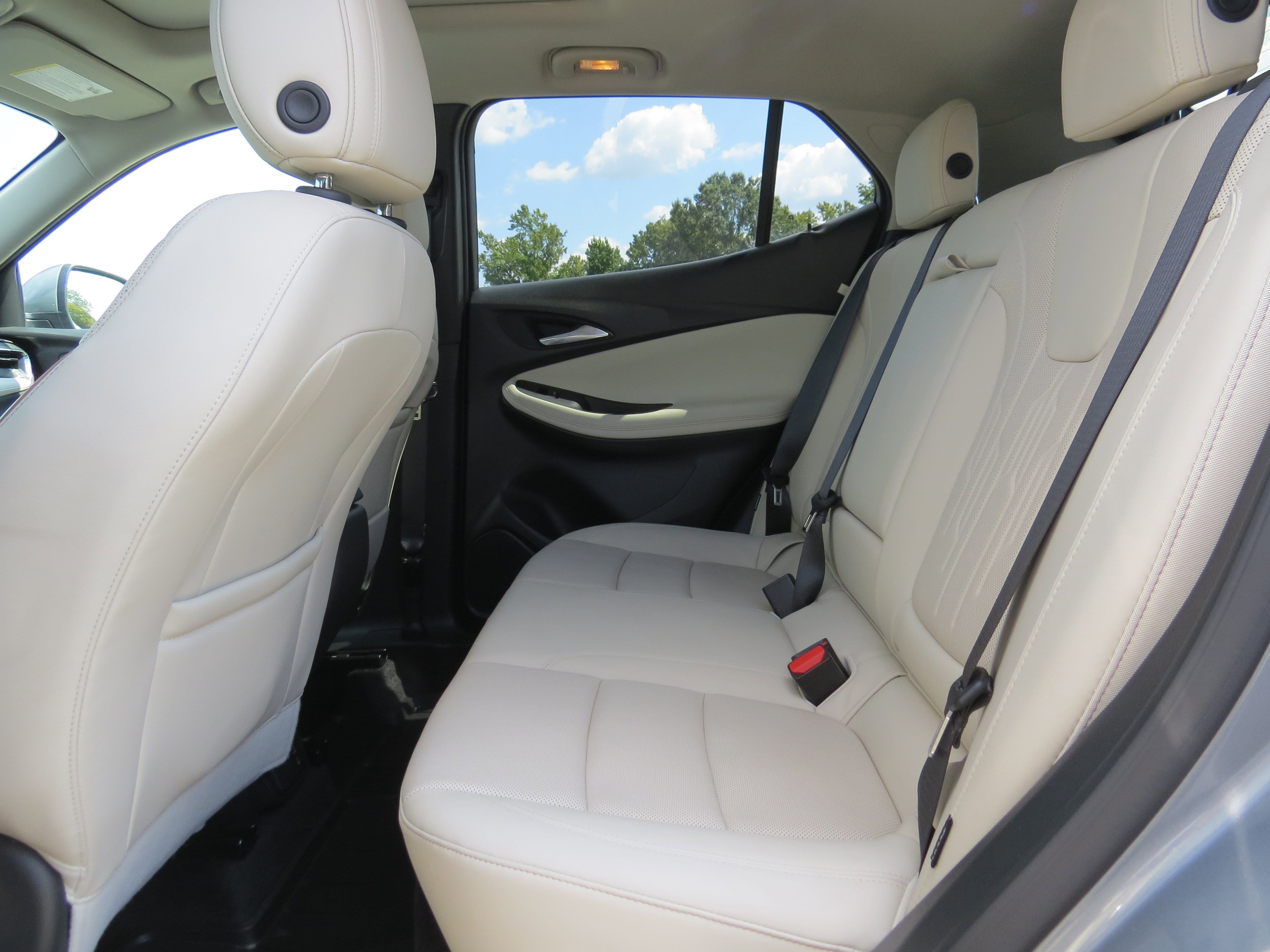 Certified 2025 Buick Encore GX Avenir w/ Avenir Technology Package image 12