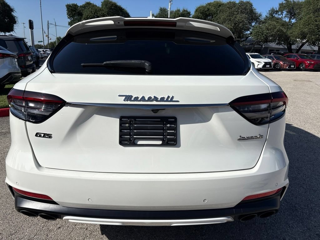 Used 2021 Maserati Levante GTS AWD/4WD image 4