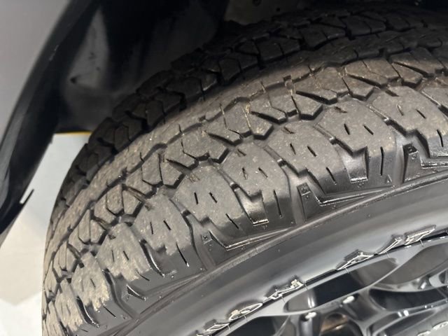 Used 2022 Jeep Cherokee Latitude w/ Sun & Sound Group image 41