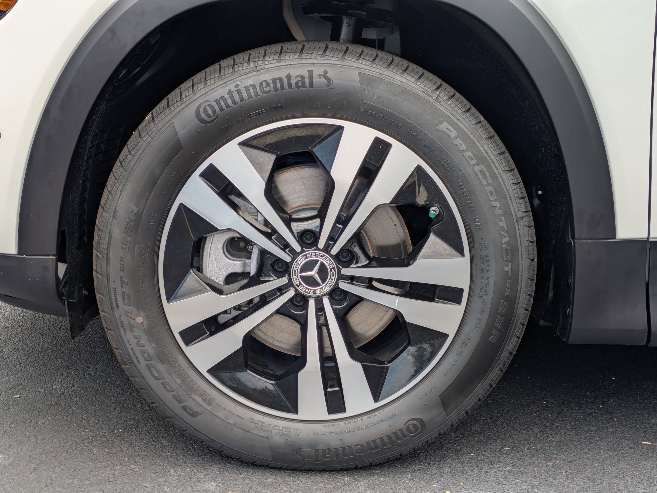 New 2025 Mercedes-Benz GLB 250 image 13