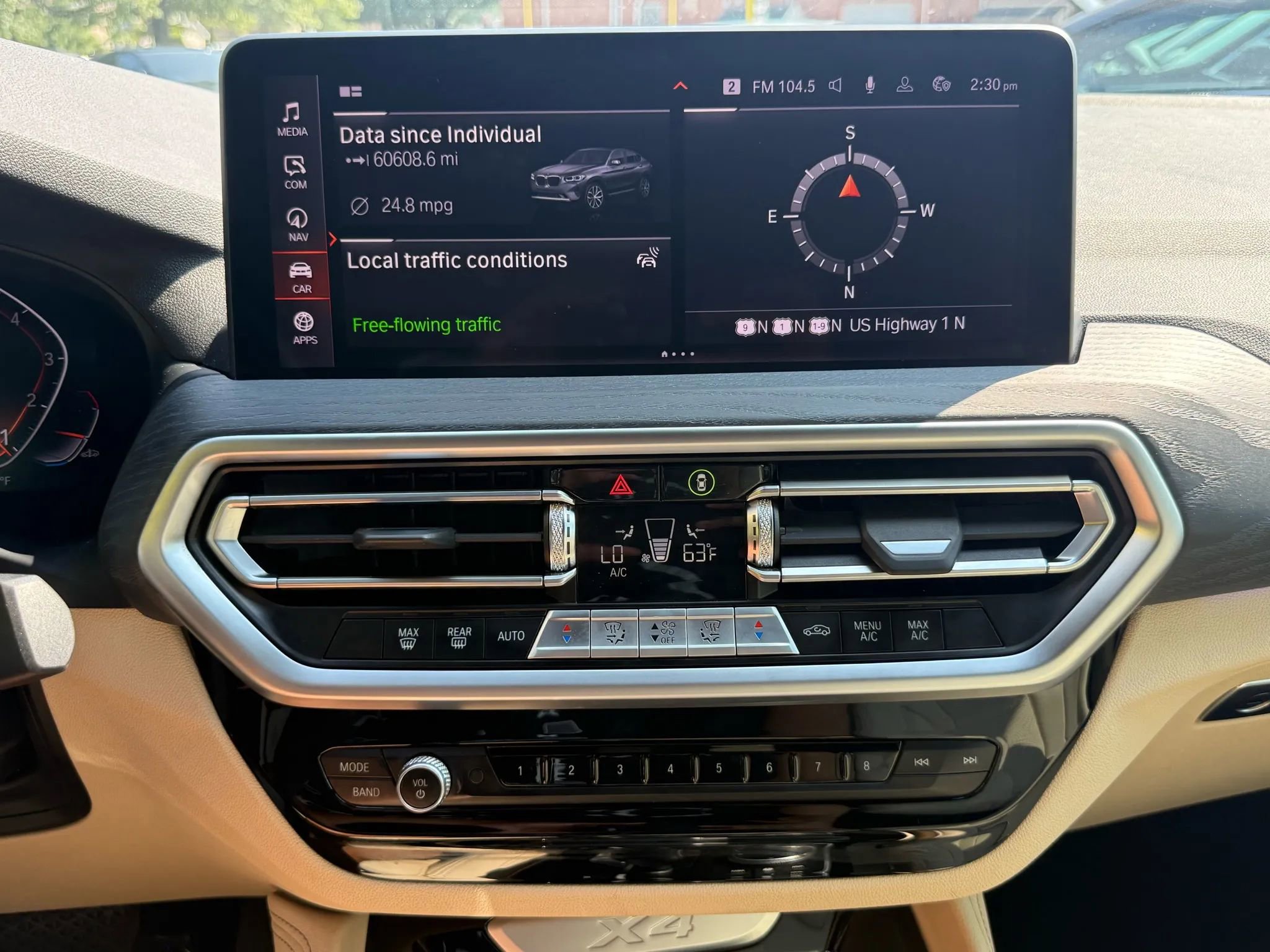 Used 2022 BMW X4 xDrive30i w/ Convenience Package image 16