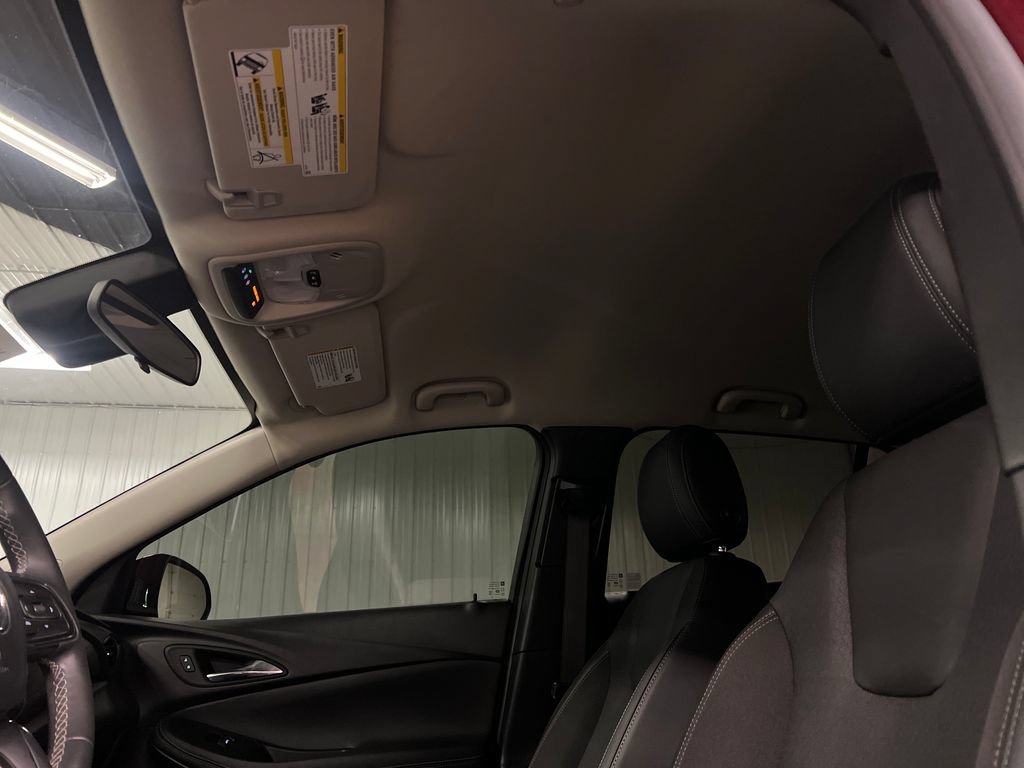 Used 2023 Buick Encore GX Select AWD/4WD image 27