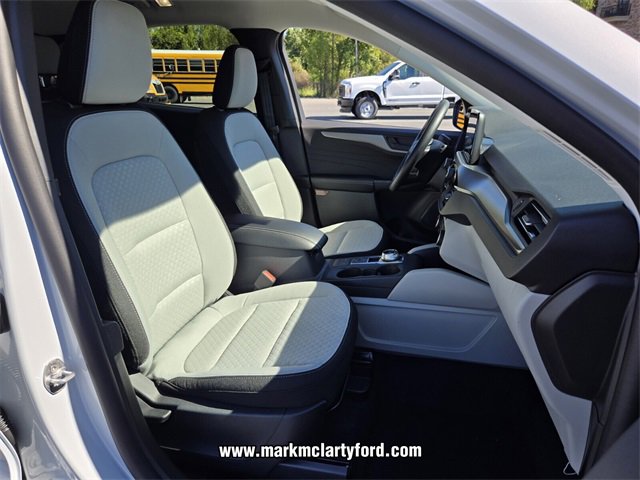 New 2026 Ford Escape Active image 14