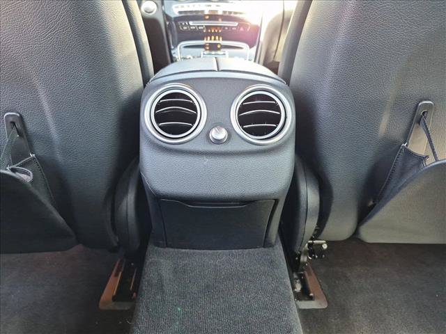 Used 2015 Mercedes-Benz C 400 4MATIC image 18