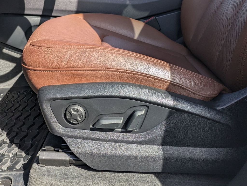 Used 2018 Audi Q7 3.0T Prestige image 14