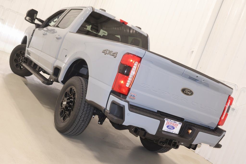 New 2026 Ford F350 Lariat w/ Black Appearance Package image 29