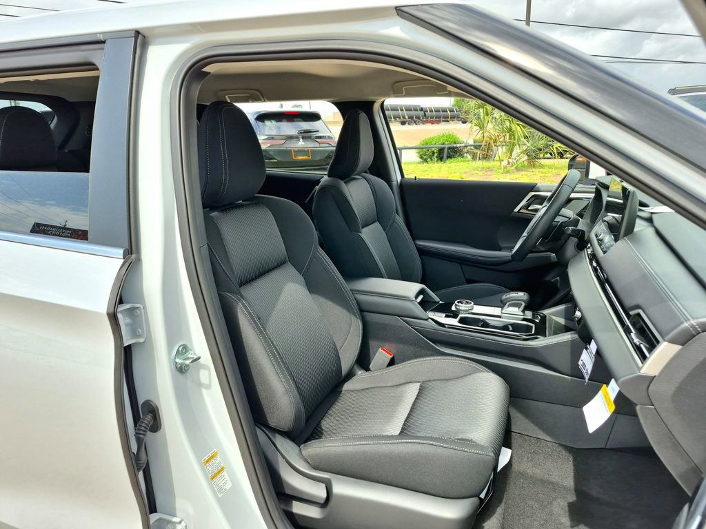 New 2026 Mitsubishi Outlander ES image 23