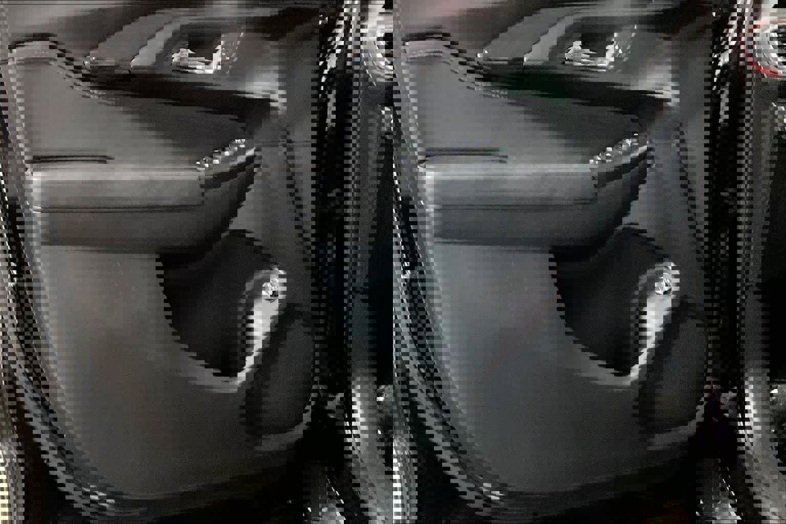 Used 2021 Chevrolet TrailBlazer RS w/ Sun and Liftgate Package AWD/4WD image 22