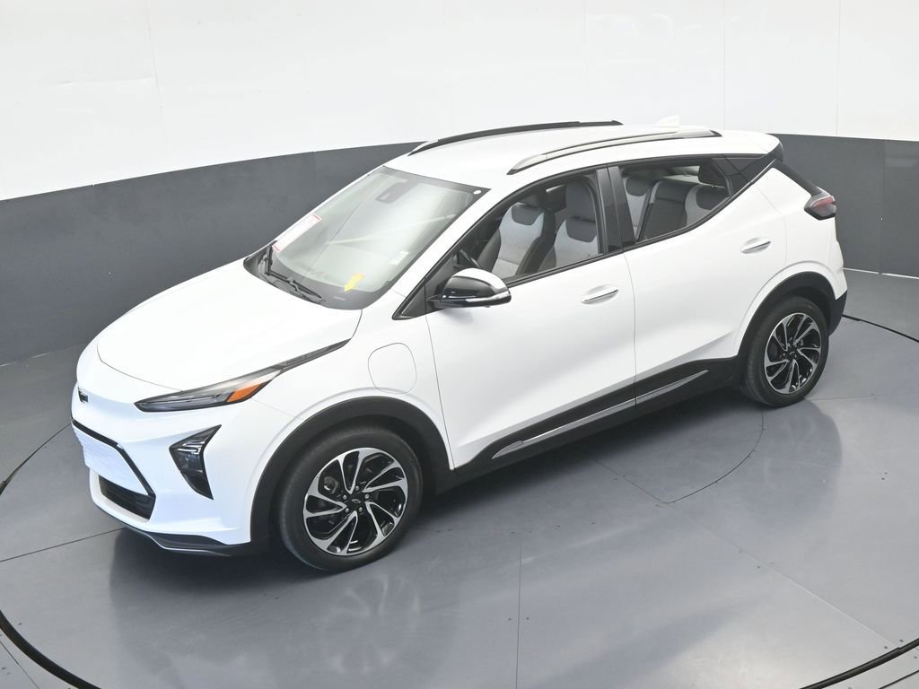 Used 2023 Chevrolet Bolt EUV Premier image 59