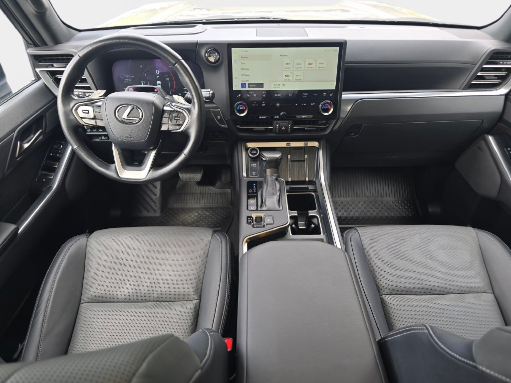Used 2024 Lexus GX 550 AWD/4WD image 10