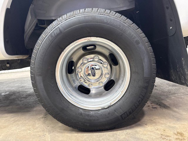 Used 2024 Ford F350 XL AWD/4WD image 39