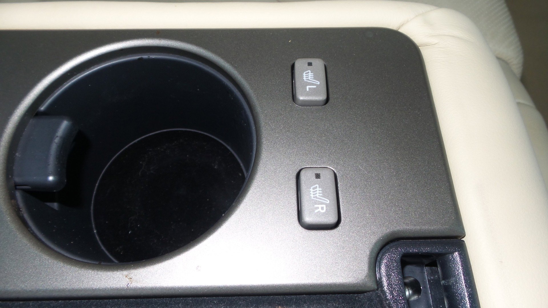 Used 2004 Lexus LS 430 image 94