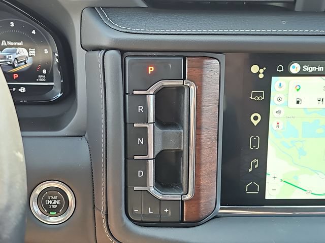 Used 2023 GMC Yukon XL Denali Ultimate AWD/4WD image 14