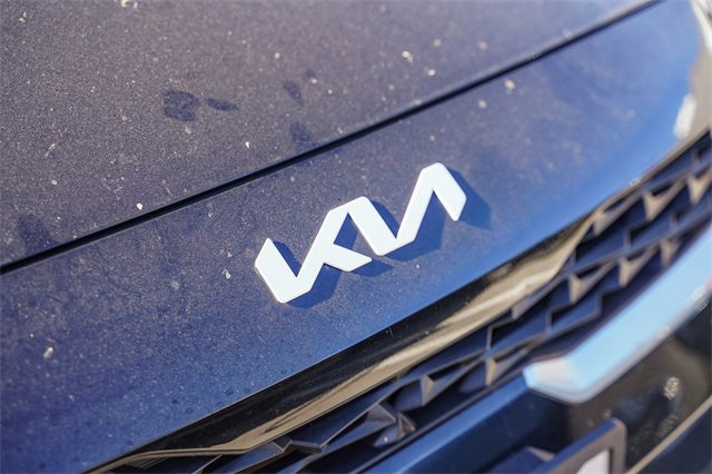 Certified 2022 Kia Forte Sedan image 4