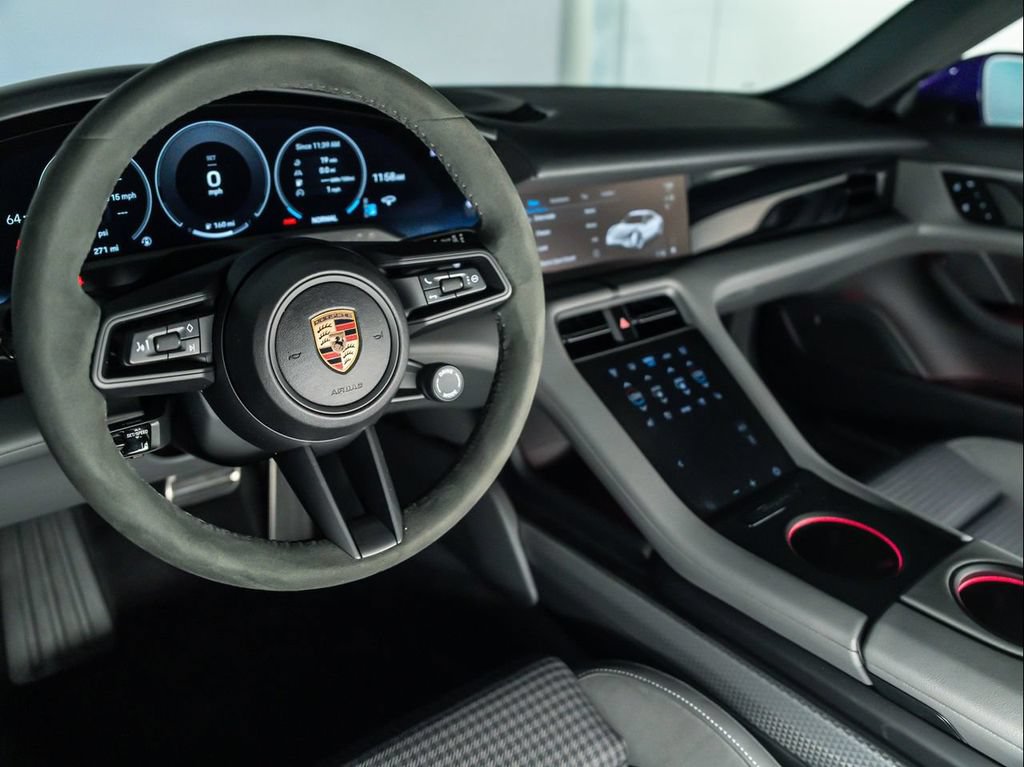 Used 2025 Porsche Taycan AWD/4WD image 4