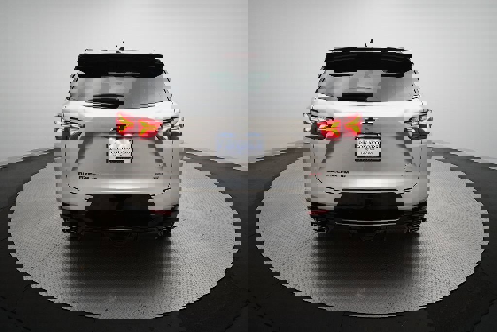 Used 2022 Chevrolet Blazer RS w/ Enhanced Convenience Package image 26