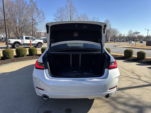 Certified 2026 BMW 330i Sedan w/ Premium Package image 22