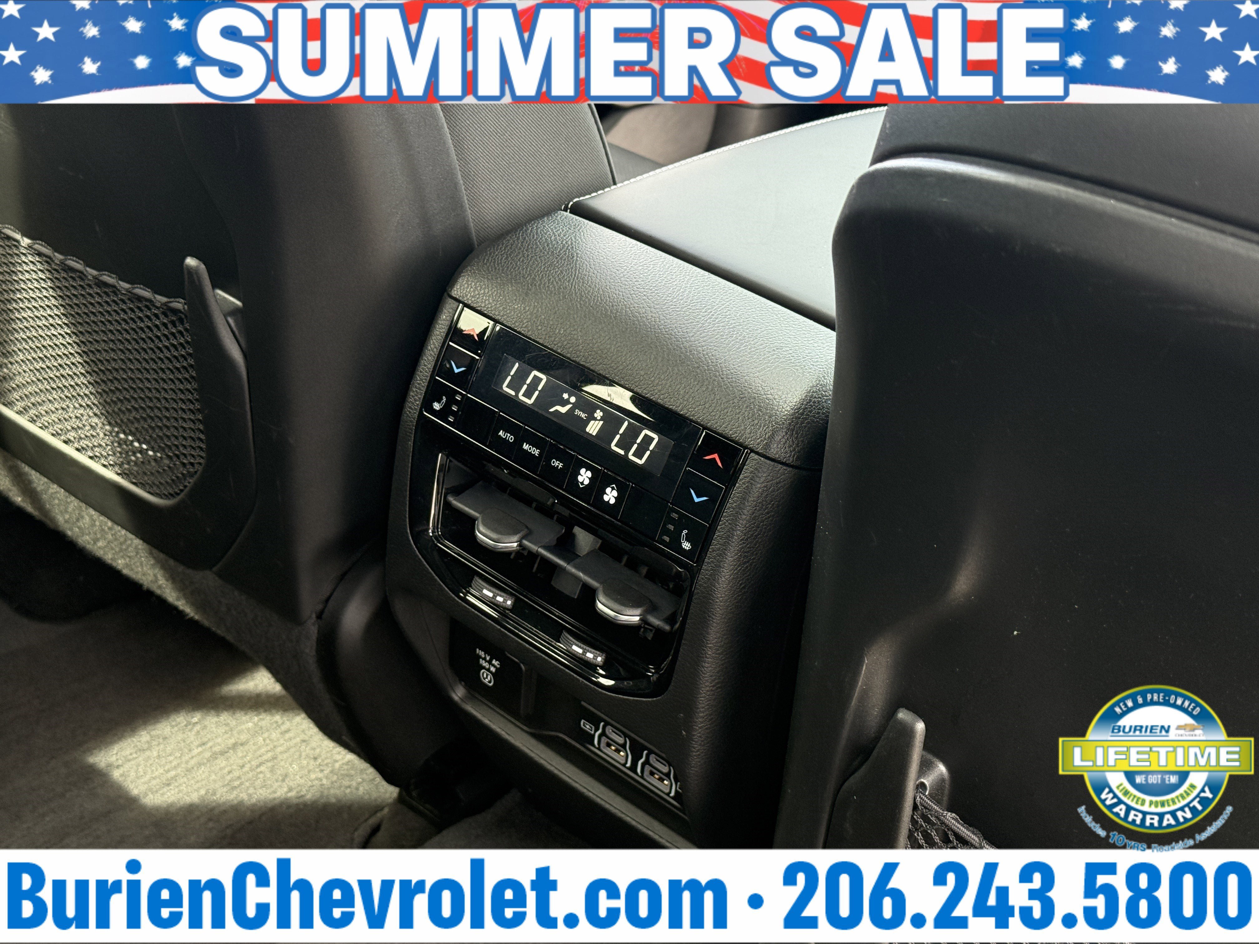 Used 2022 Jeep Grand Cherokee Overland w/ Adv Protech Group III AWD/4WD image 26