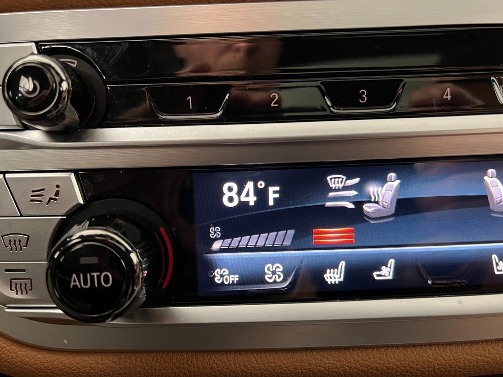 Certified 2022 BMW 750i xDrive w/ Executive Package image 10