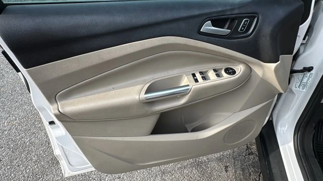 Used 2015 Ford C-MAX Energi SEL w/ Equipment Group 302A image 11