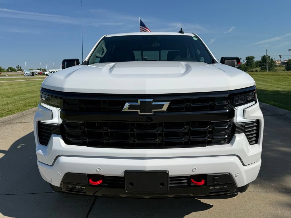 Used 2026 Chevrolet Silverado 1500 RST w/ Redline Edition AWD/4WD image 12