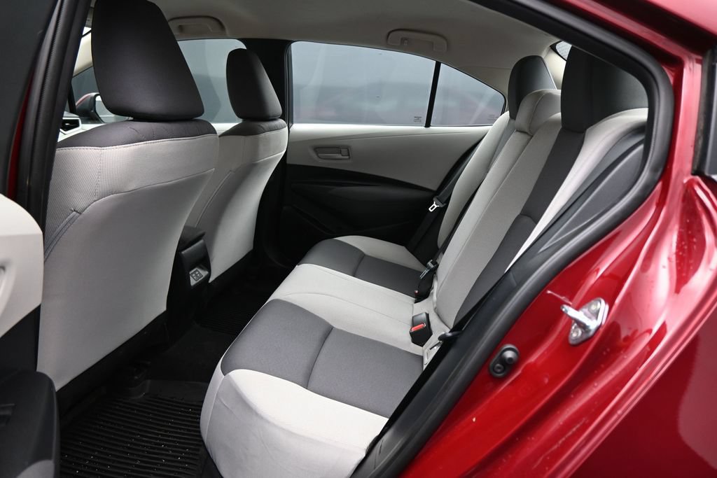 Used 2026 Toyota Corolla LE FWD image 22