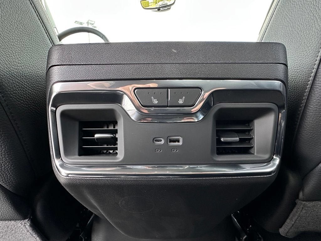 New 2026 GMC Sierra 1500 Denali w/ Denali Reserve Package AWD/4WD image 21