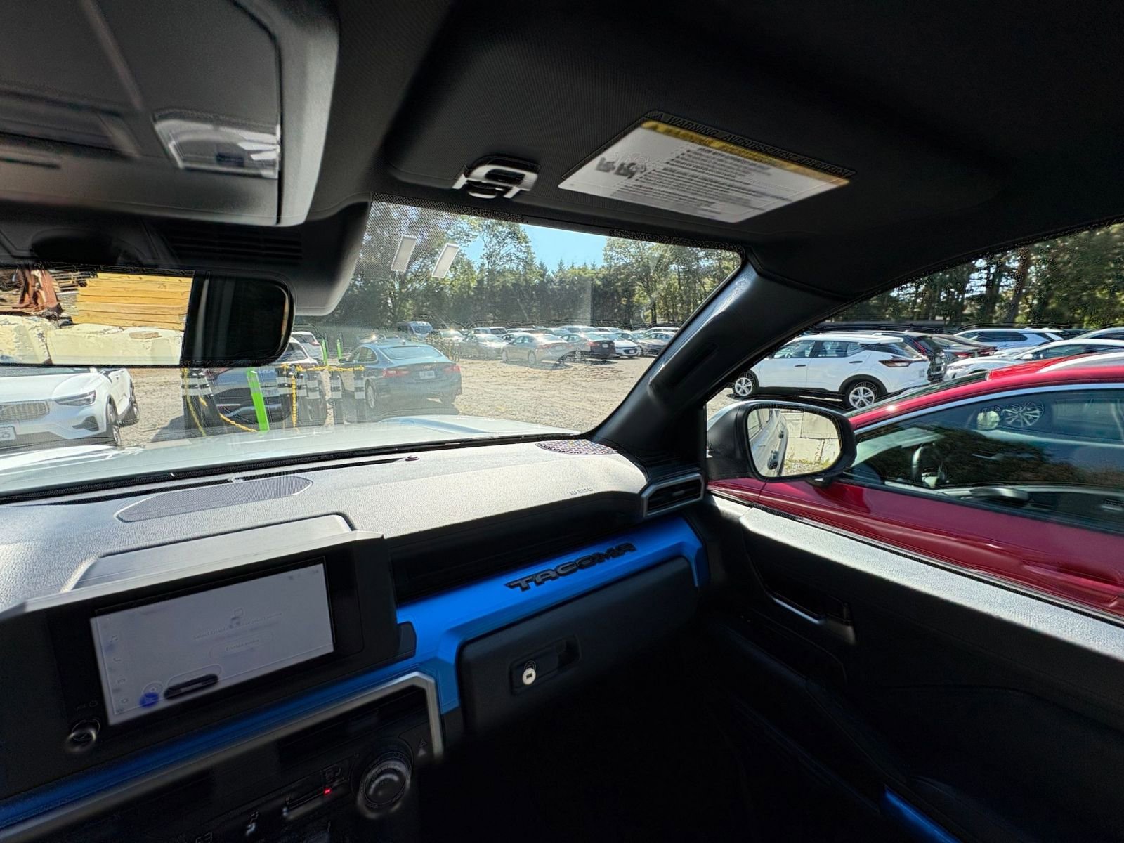 Used 2025 Toyota Tacoma TRD Off-Road image 32