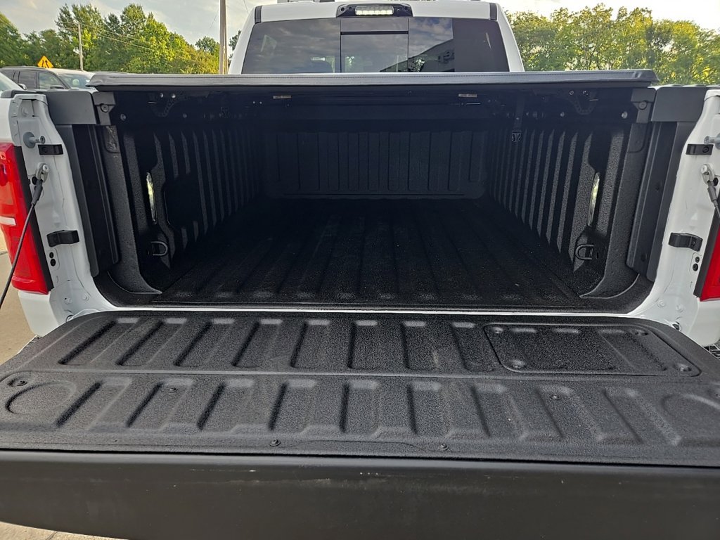 Used 2026 RAM 1500 Limited AWD/4WD image 40