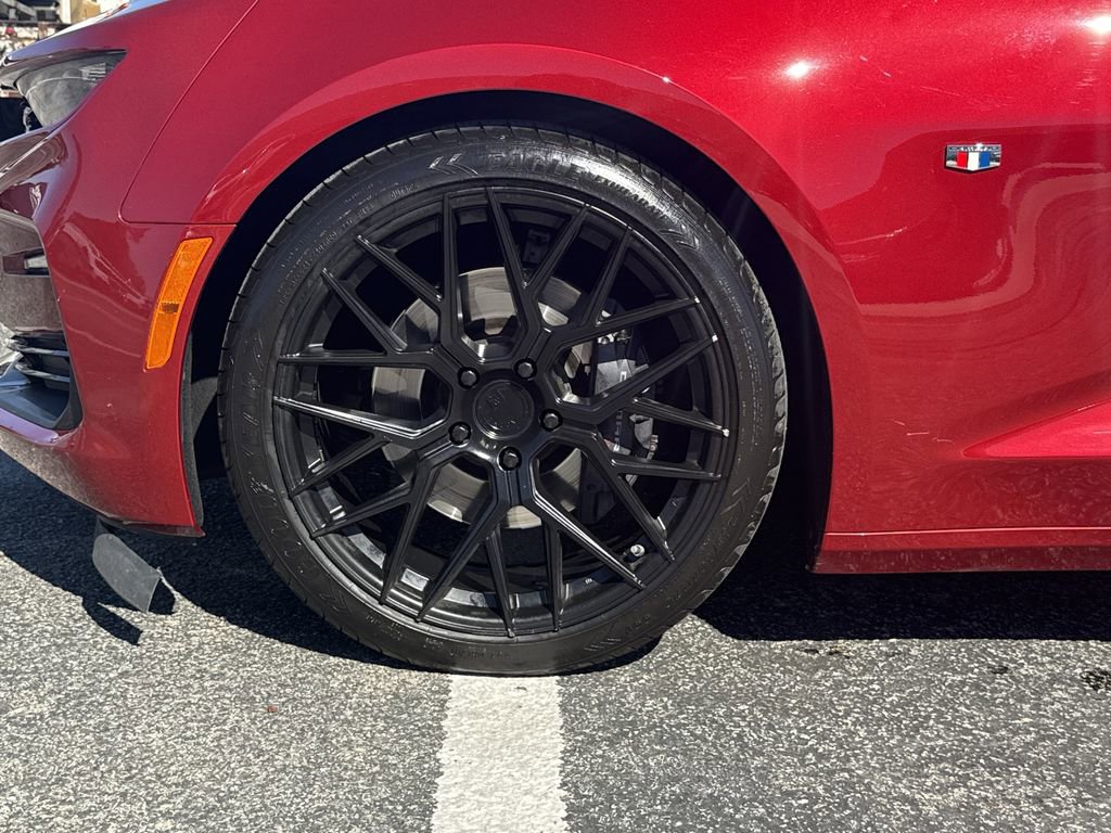 Used 2020 Chevrolet Camaro SS image 8