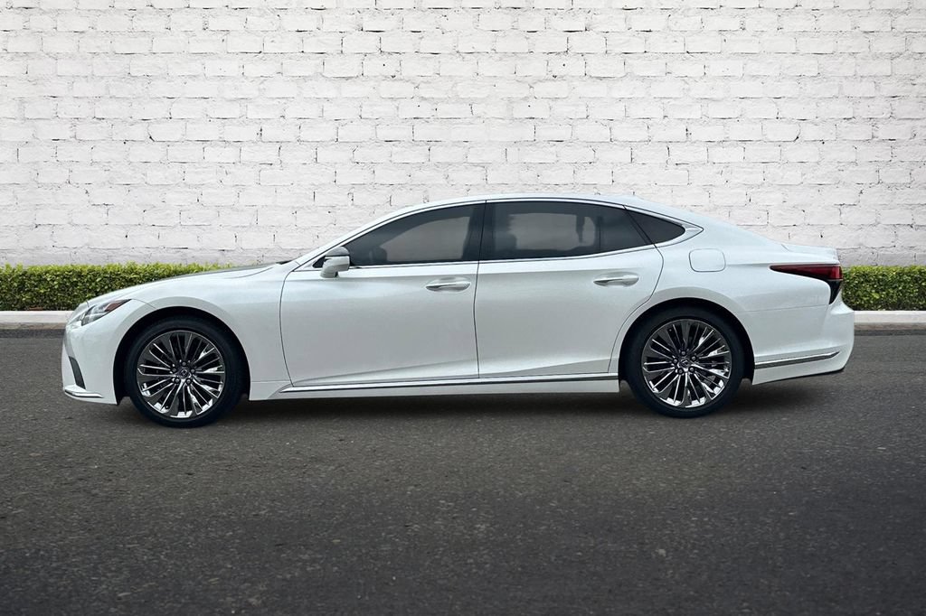 Used 2023 Lexus LS 500 w/ Accessory Package (Z1) RWD image 7