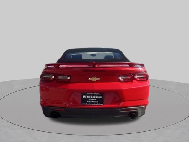 Used 2019 Chevrolet Camaro LT RWD image 5