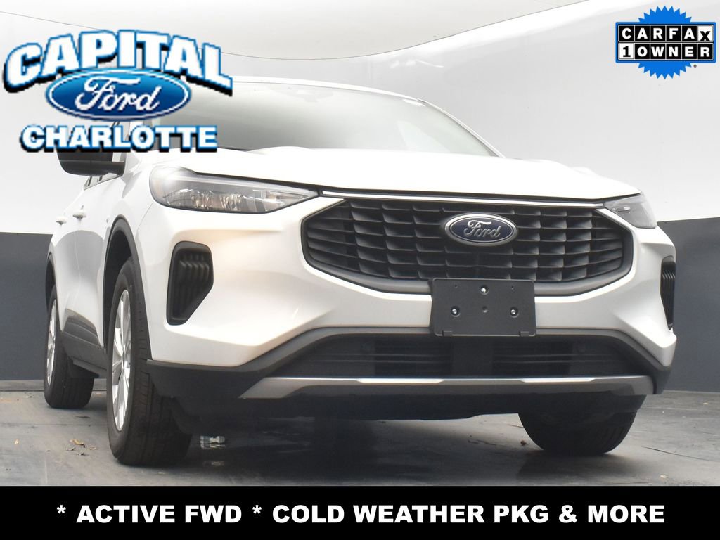 Used 2025 Ford Escape Active w/ Cold Weather Package image 22