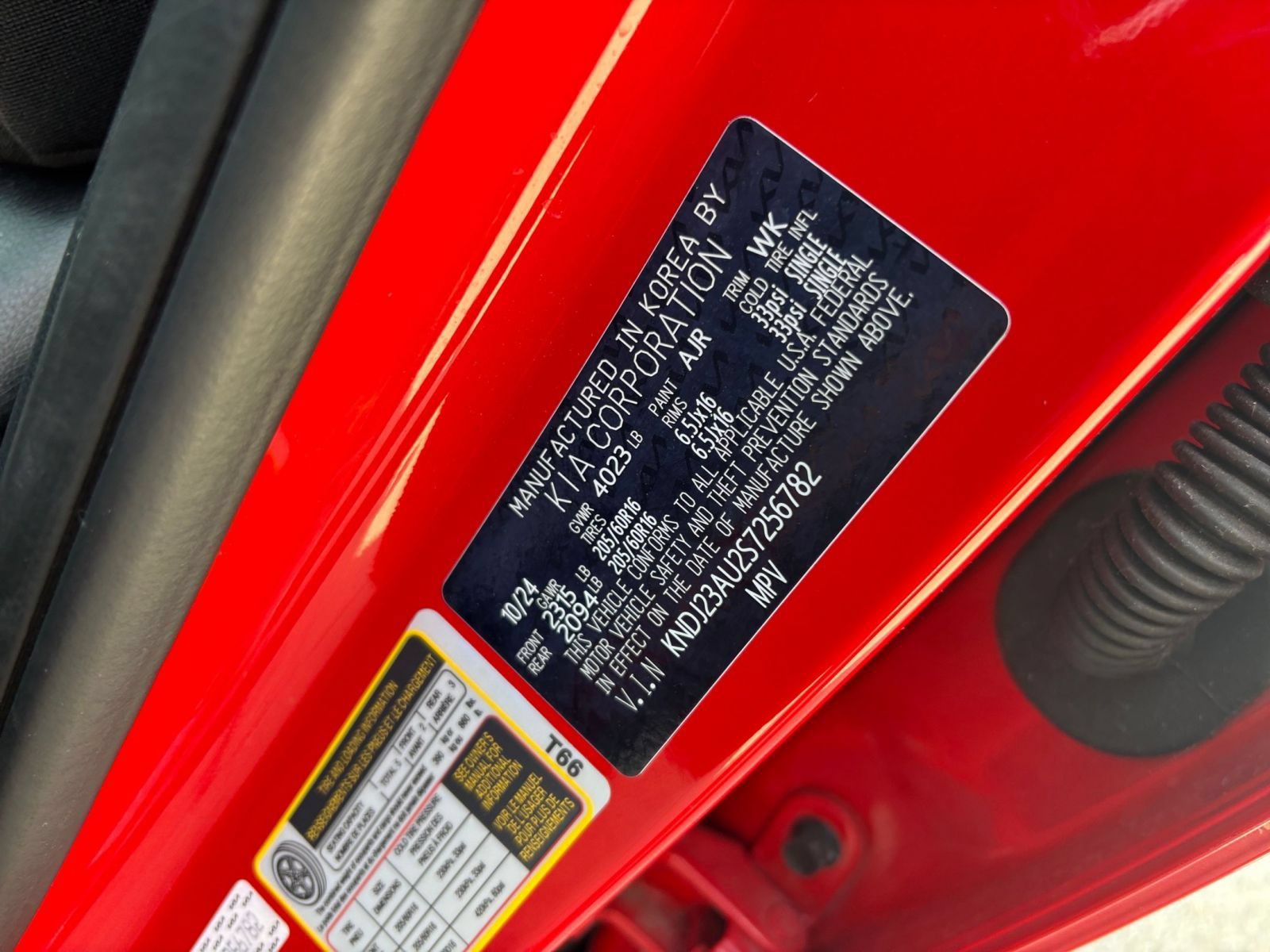 Used 2025 Kia Soul LX w/ LX Technology Package FWD image 27