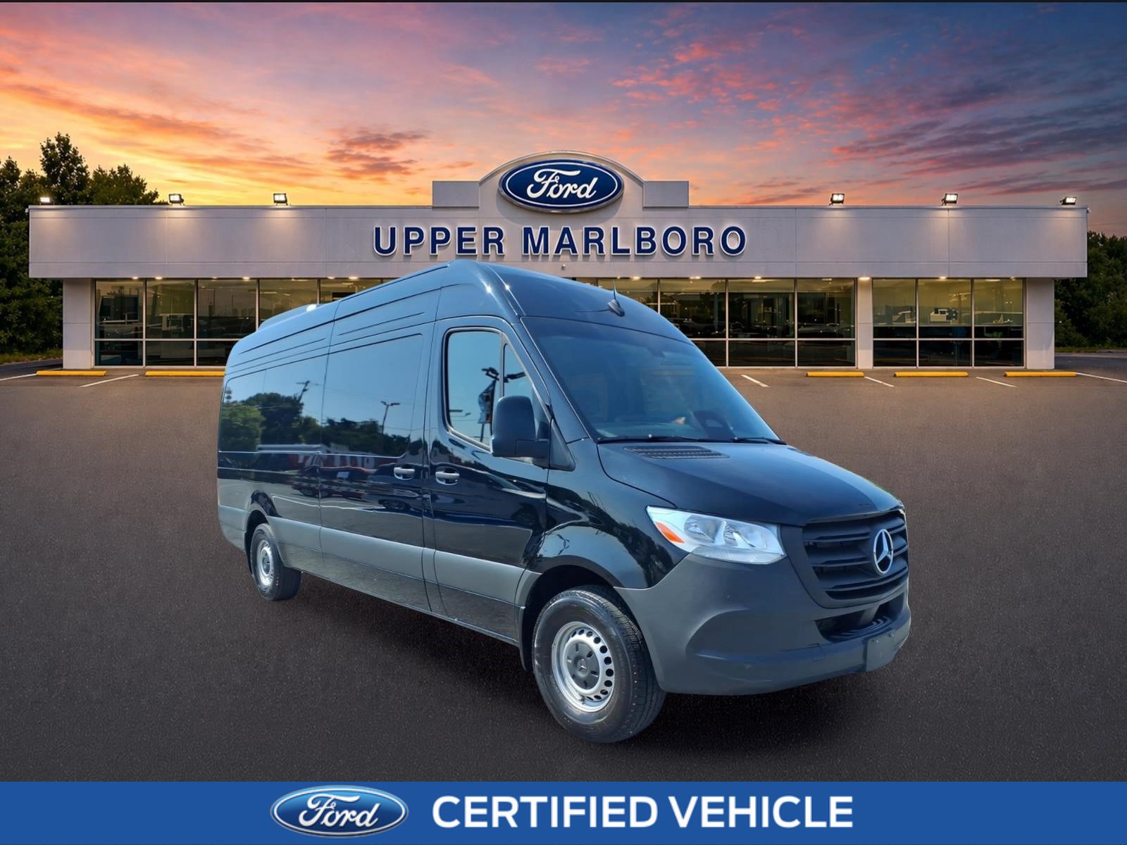 Used 2025 Mercedes-Benz Sprinter 2500 image 1