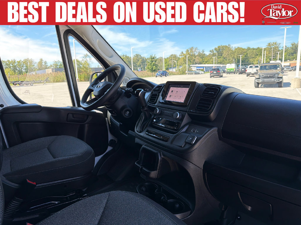 Used 2025 RAM ProMaster 2500 w/ U-Haul Equipment Group FWD image 23