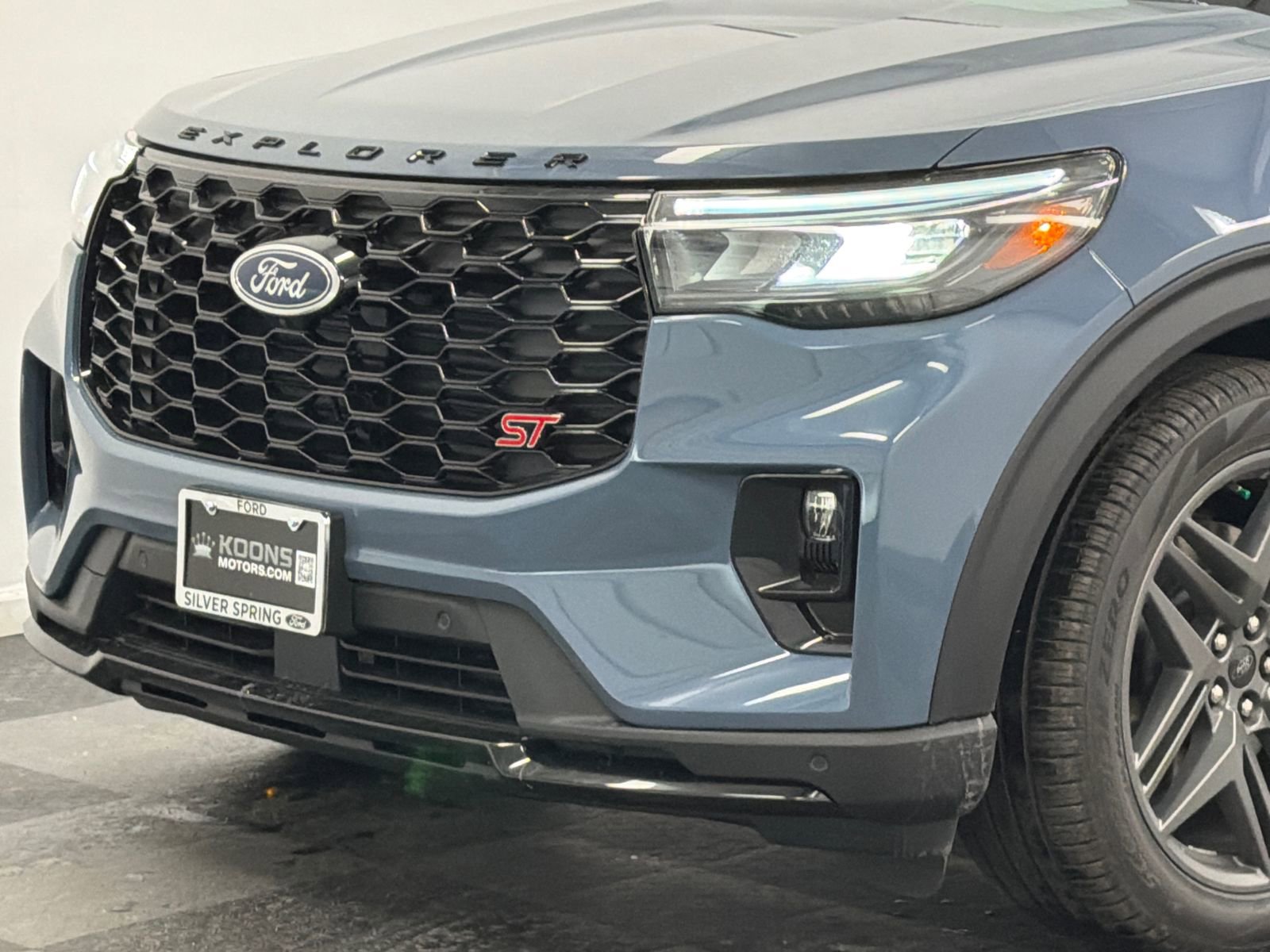 New 2026 Ford Explorer ST w/ Sun And Sound Package image 2