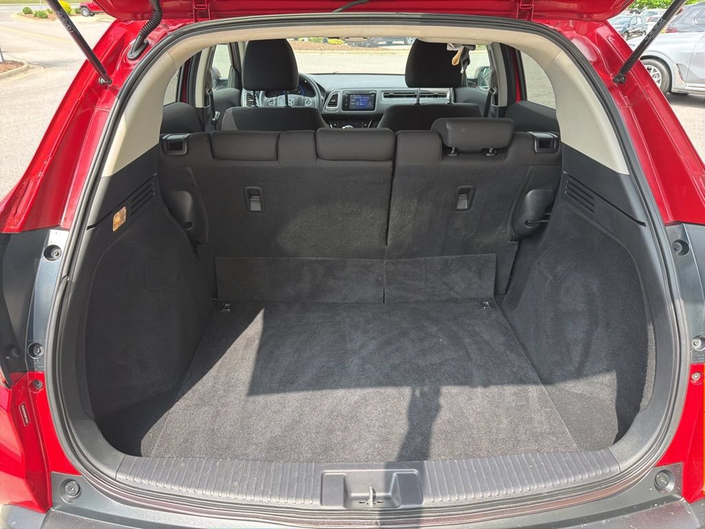 Used 2017 Honda HR-V EX image 15