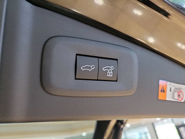 New 2026 Lexus RZ 450e AWD w/ Technology Package image 8