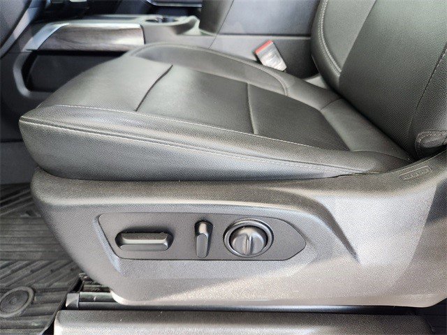 Certified 2022 Chevrolet Silverado 2500 LTZ w/ LTZ Premium Package image 10