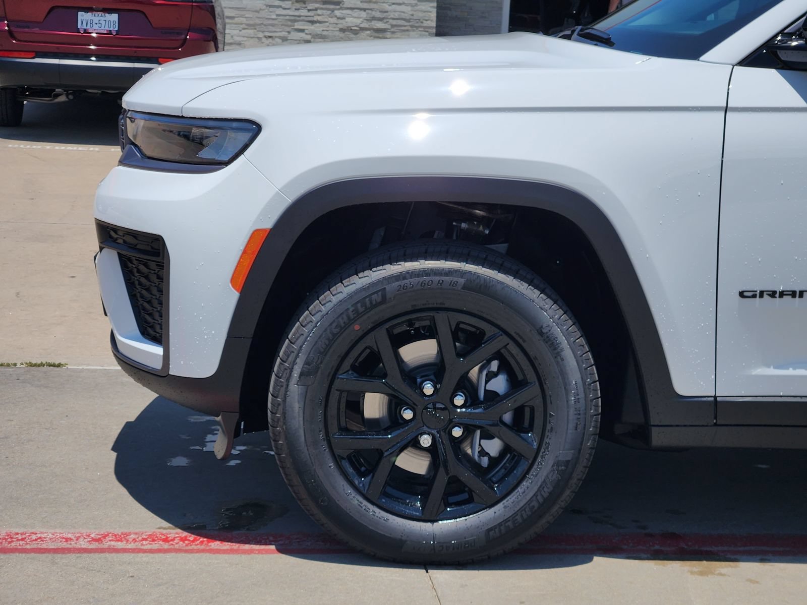 New 2026 Jeep Grand Cherokee Altitude RWD image 10