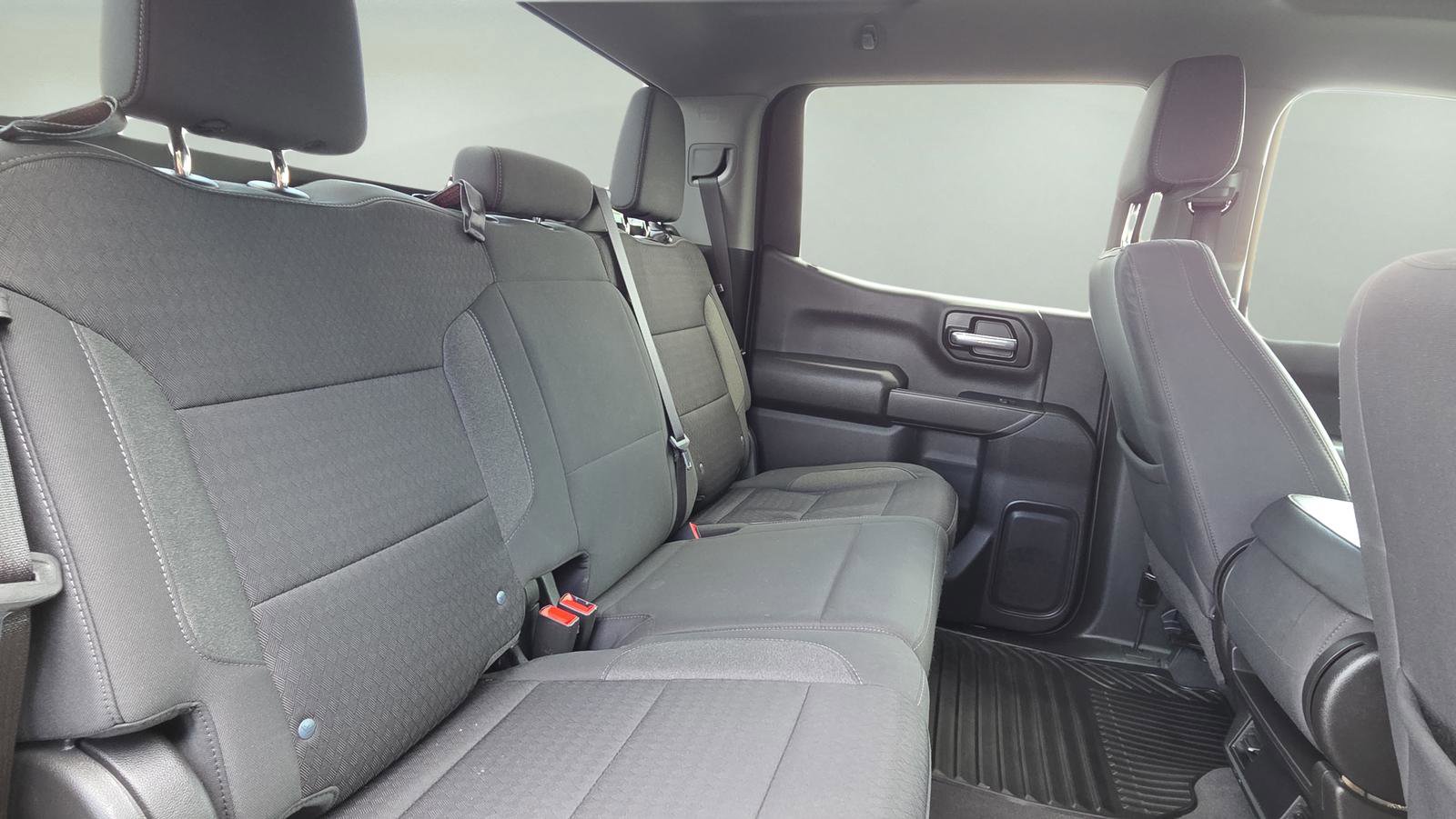 Used 2023 Chevrolet Silverado 1500 Custom image 18