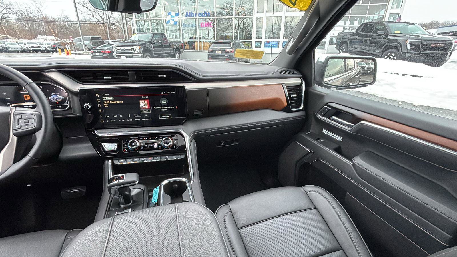 New 2025 GMC Sierra 1500 Denali w/ Denali Reserve Package image 27