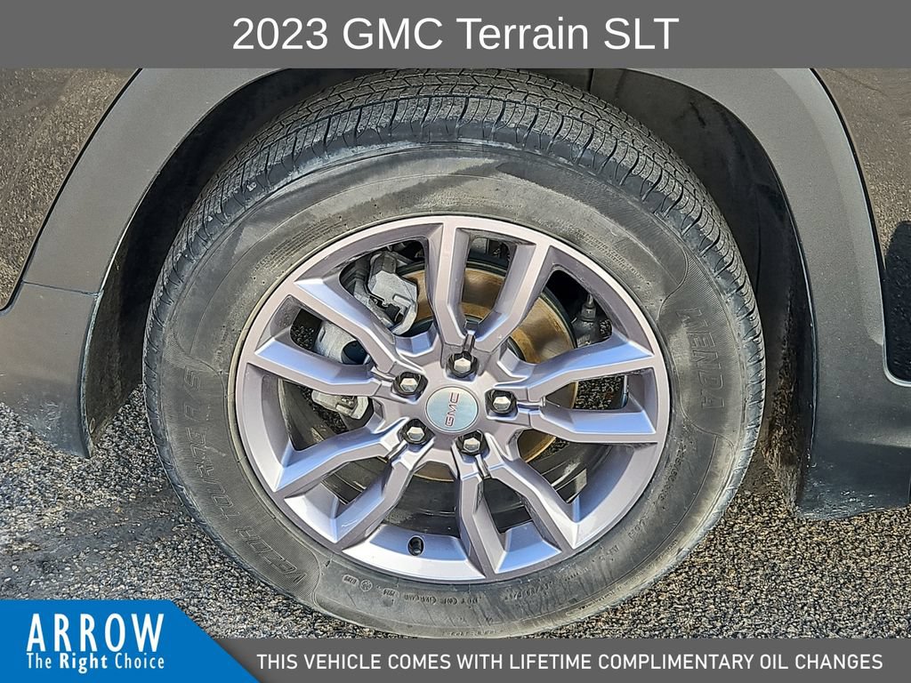 Used 2023 GMC Terrain SLT FWD image 17
